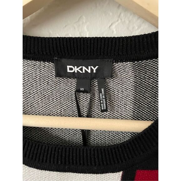 DKNY Woman’s color block  sweater size xs - Picture 6 of 9